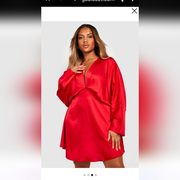 Boohoo Plus Dresses & Skirts - NWOT Boohoo Plus Satin Batwing Skater Dress  Size 18